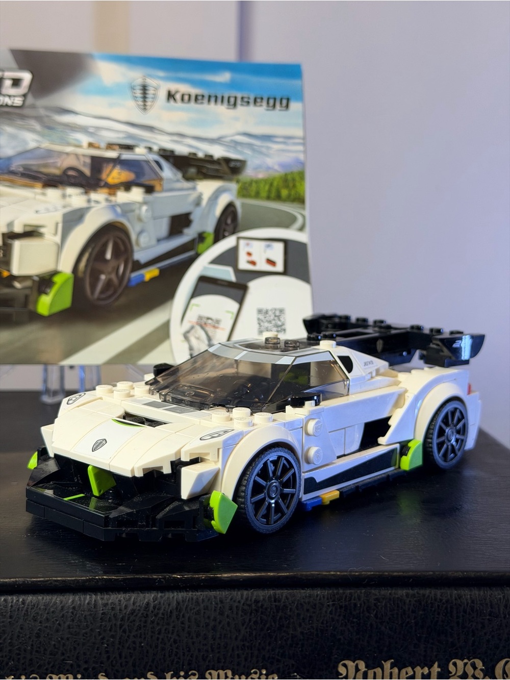Lego Speed Champions 76900 Koenigsegg Jesko complete & Manual No people